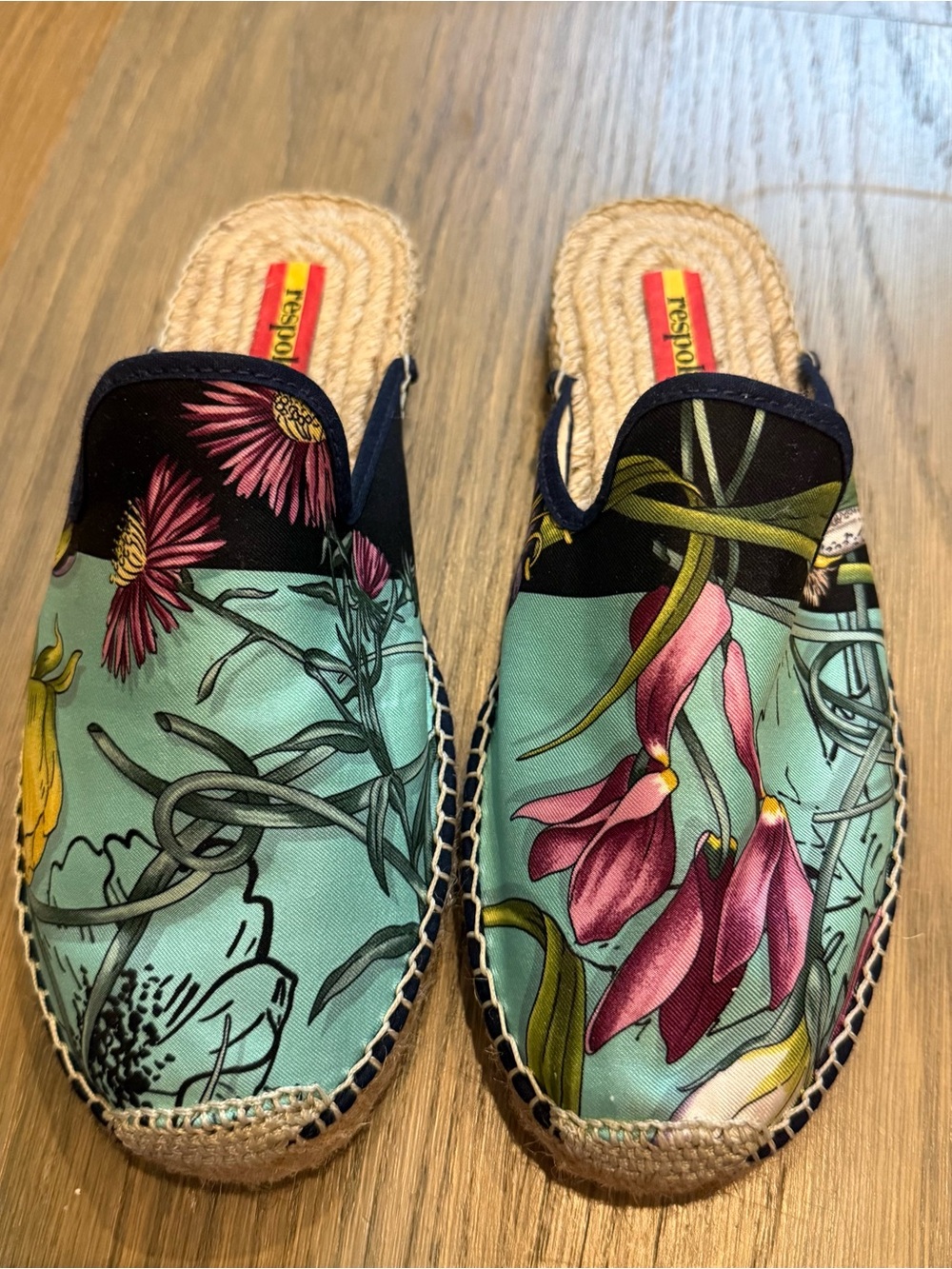 Women's Floral Slip-On Espadrilles in Teal and Pink